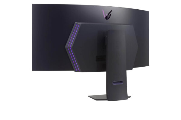 45" UltraGear™ curved gaming monitor | 800R, DisplayHDR True Black 400, 240Hz, 0.03ms (GtG) - Image 10